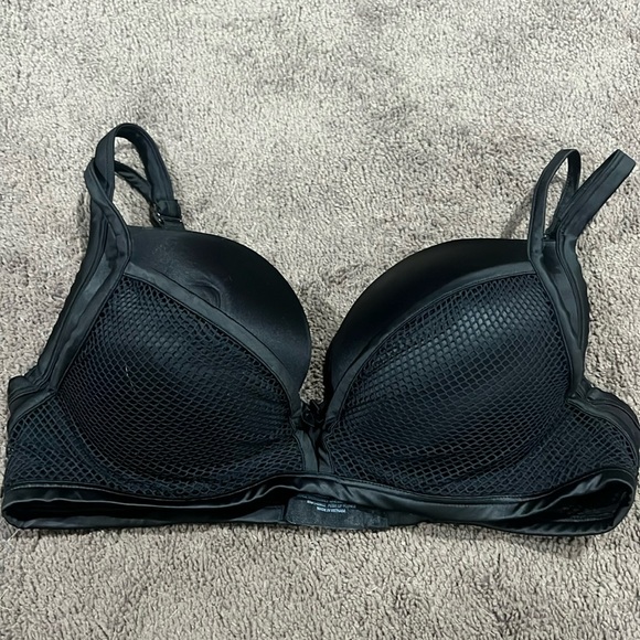Black push up bra 36DD with mesh overlay - Picture 1 of 2